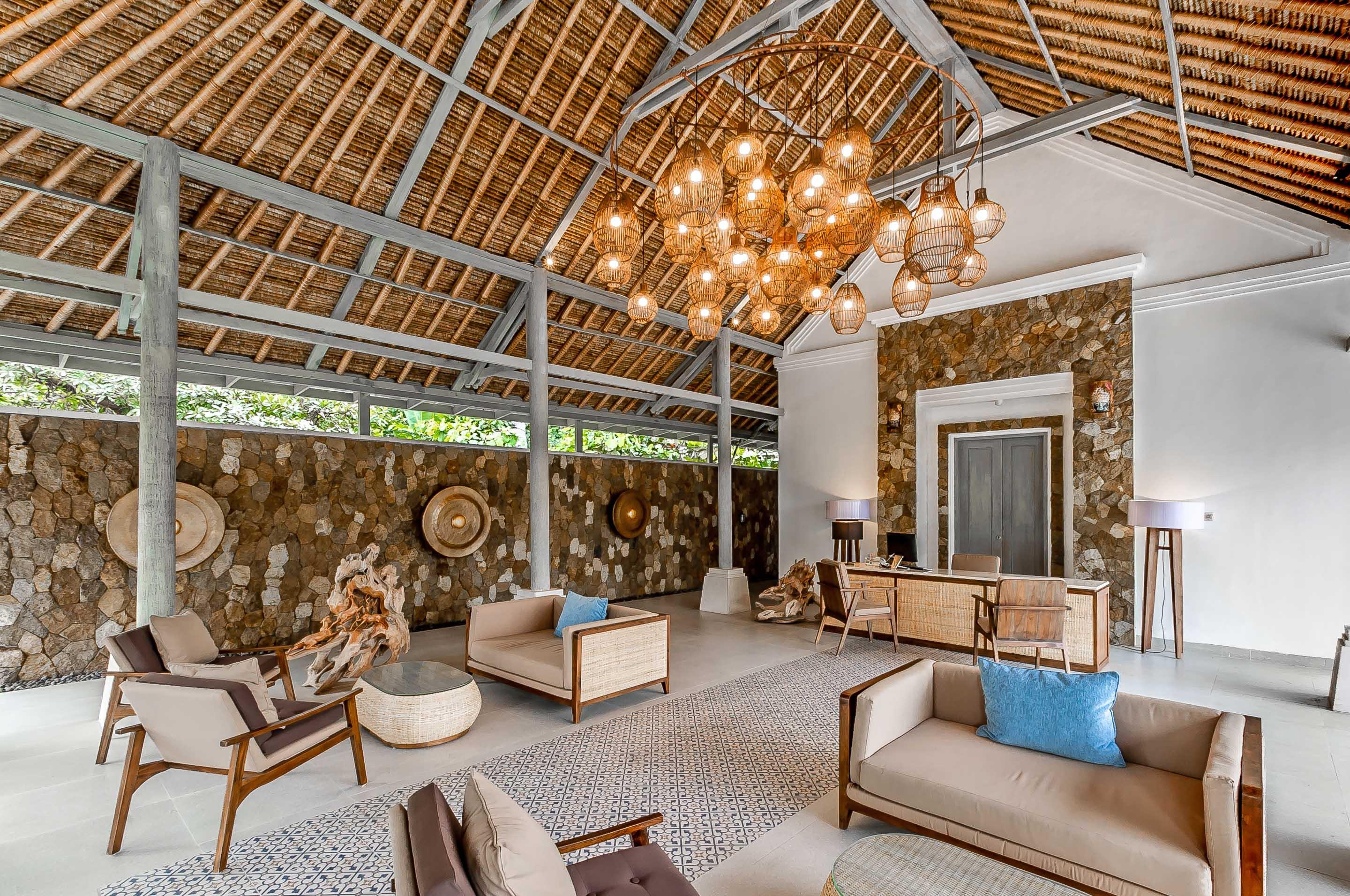 Candidasa Nirwana Beach & Resort מראה חיצוני תמונה The lobby at the resort