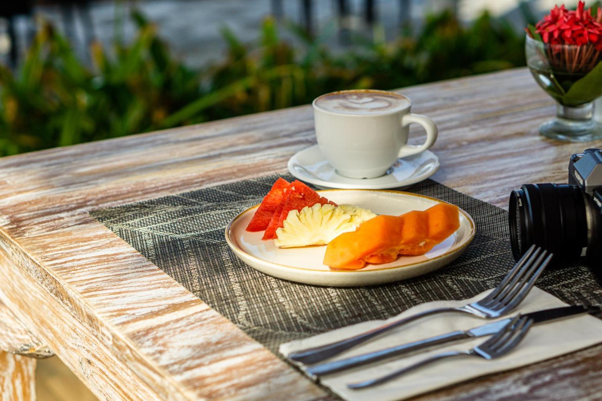 Candidasa Nirwana Beach & Resort מראה חיצוני תמונה A placemat