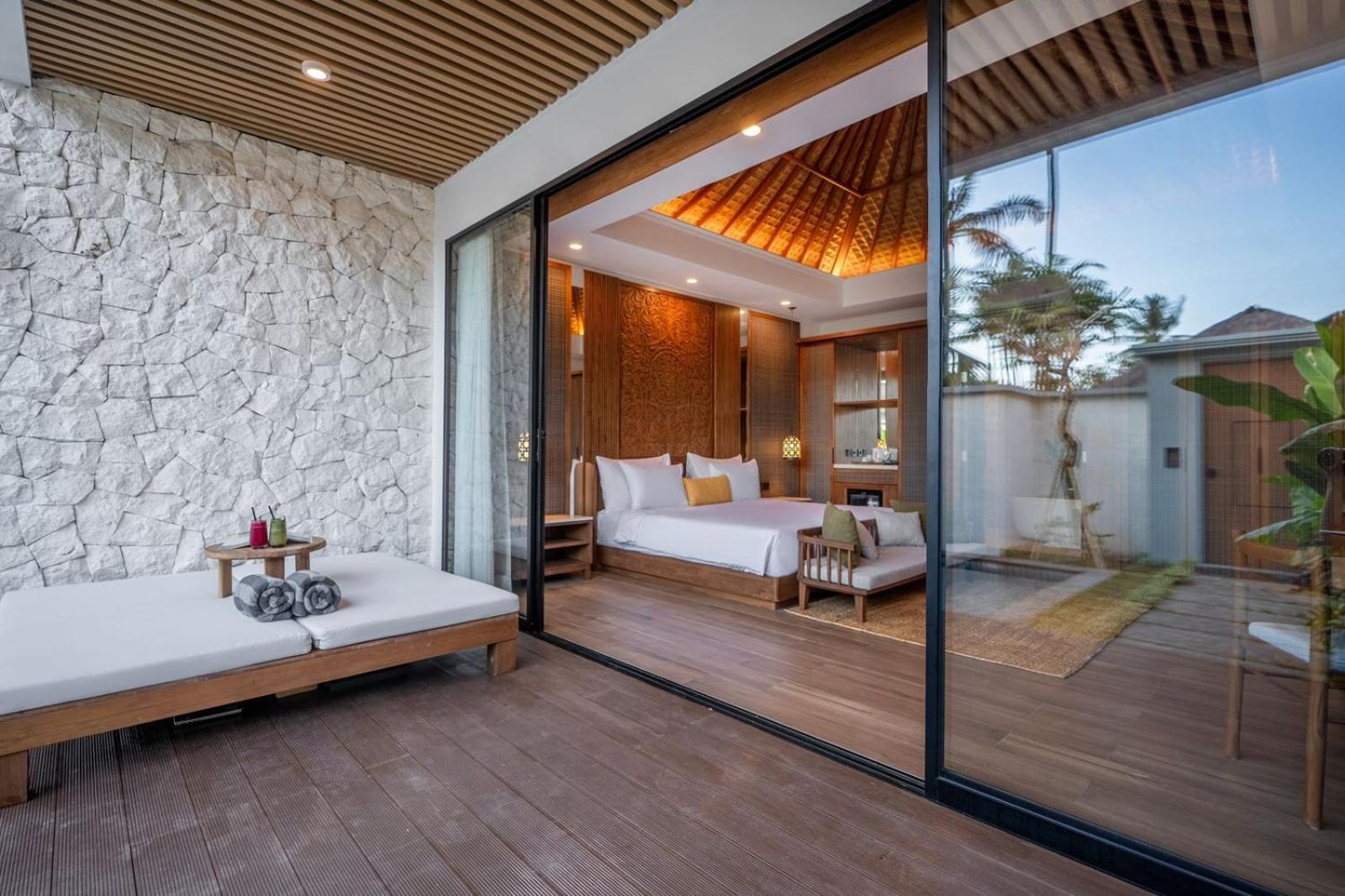 Candidasa Nirwana Beach & Resort מראה חיצוני תמונה A bedroom at the resort